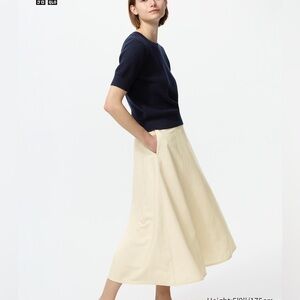 Uniqlo Linen Blend skirt with slip